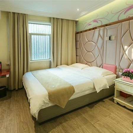 Greentree Alliance Shanghai Minhang District Hongqiao Hub Huanghua Road Hotel Экстерьер фото